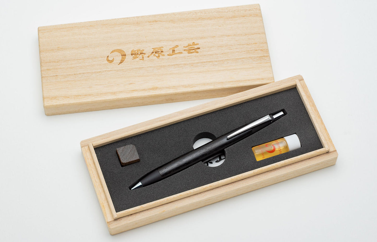 ハカランダのボールペン・ロータリー